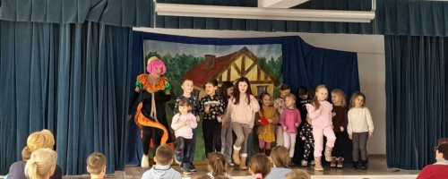 Przedstawienie 14.02.2025